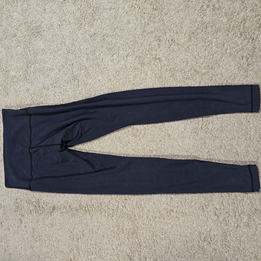 lululemon athletica Nulu Leggings Size 6 GUC - Picture 4 of 5